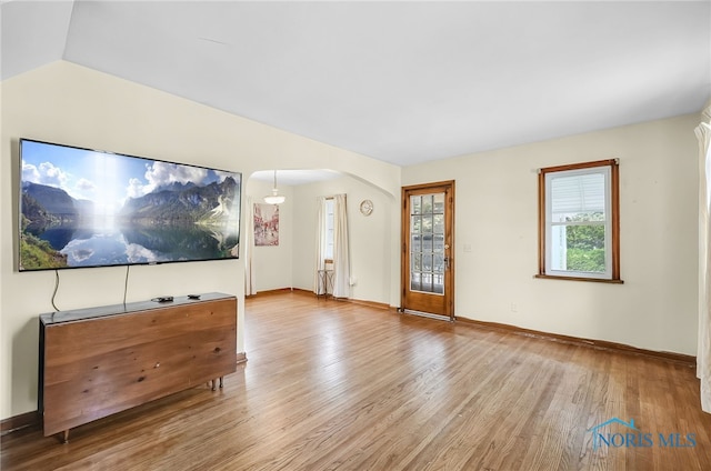 806 Evesham Ave, Toledo, OH 43607 - photo 4