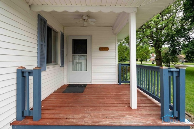 1527 Lockwood Rd, Findlay, OH 45840 - wooden porch with a ceiling fan