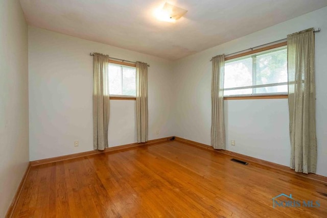 1527 Lockwood Rd, Findlay, OH 45840 - unfurnished room featuring light wood-type flooring