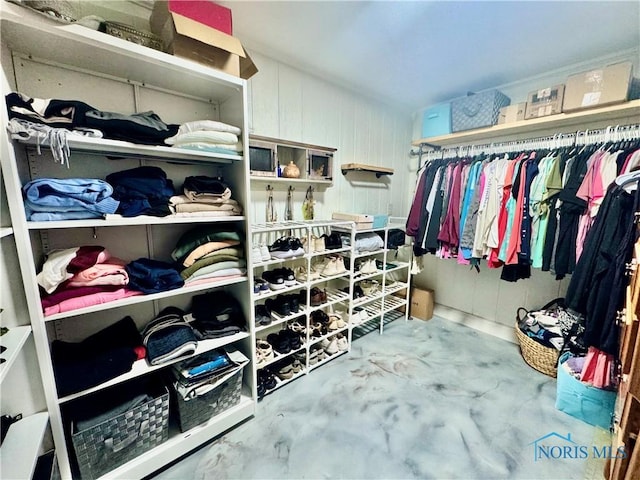 3391 Rd 144, Antwerp, OH 45813 - view of spacious closet
