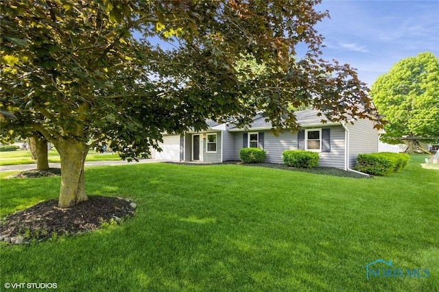 509 Lawndale Dr, Bryan, OH 43506 - photo 2