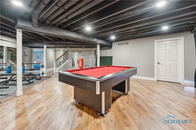 4811 Yosemite Pkwy, Sylvania, OH 43560 - recreation room featuring billiards table and wood finished floors
