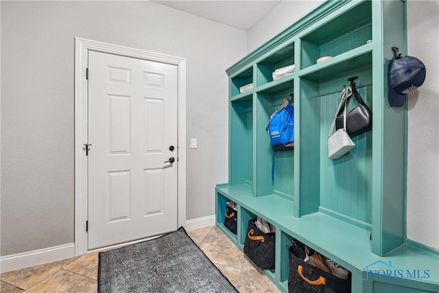 4811 Yosemite Pkwy, Sylvania, OH 43560 - mudroom with light tile patterned flooring