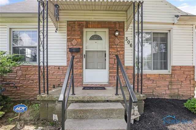 306 Warrington Rd, Toledo, OH 43612 - photo 4