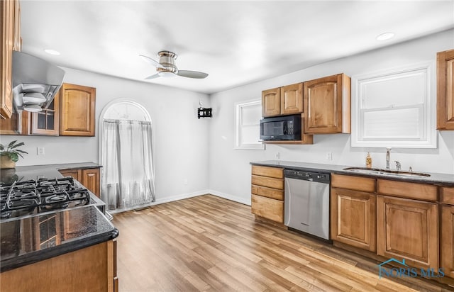 306 Warrington Rd, Toledo, OH 43612 - photo 11