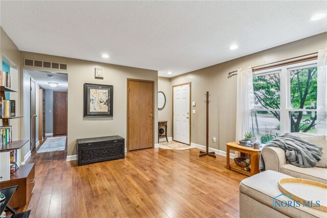 6727 Pelton Dr, Whitehouse, OH 43571 - photo 8