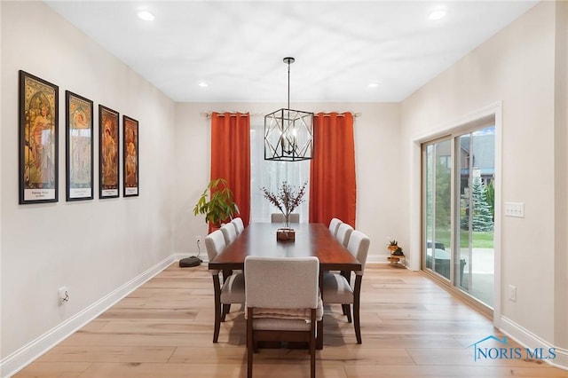 1635 Winterwood Ct, Bowling Green, OH 43402 - dining space featuring a chandelier, light wood-style floors, and recessed lighting