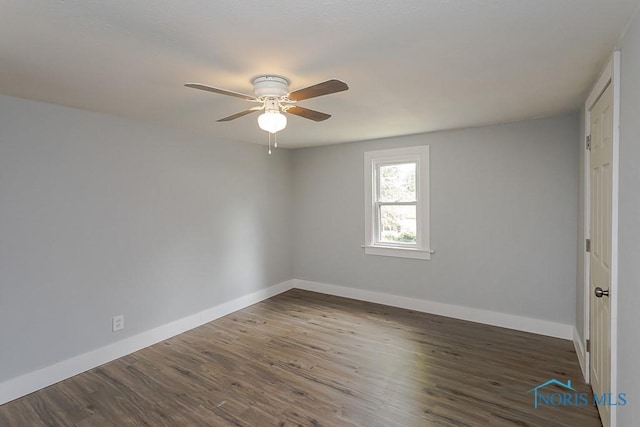 1302 Laning Rd, Toledo, OH 43615 - unfurnished room with a ceiling fan and wood finished floors
