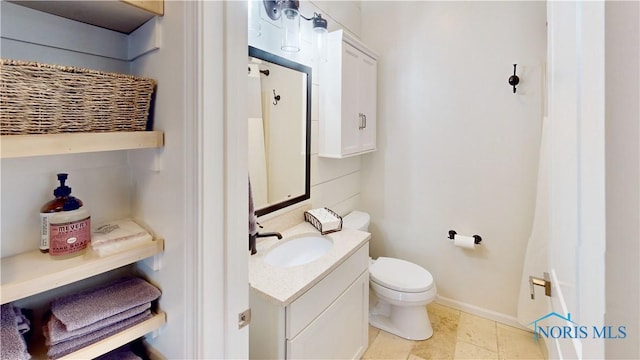 2109 Ottawa River Rd Unit 3C, Toledo, OH 43611 - bathroom with vanity and toilet