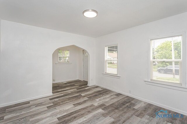 3229 Saint Bernard Dr, Toledo, OH 43606 - photo 11