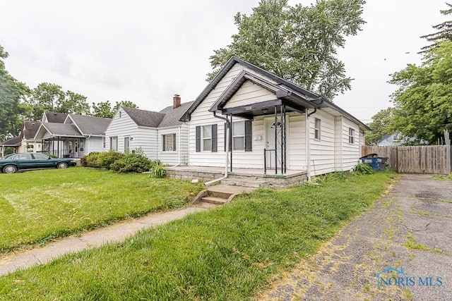 3229 Saint Bernard Dr, Toledo, OH 43606 - photo 3