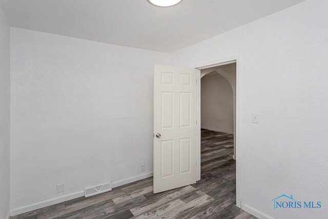 3229 Saint Bernard Dr, Toledo, OH 43606 - photo 13