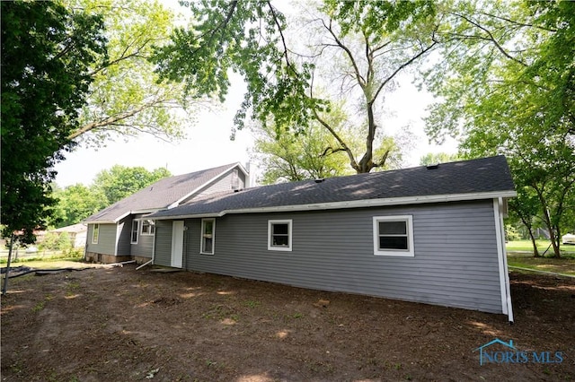 636 3rd St, Liberty Center, OH 43532 - photo 5