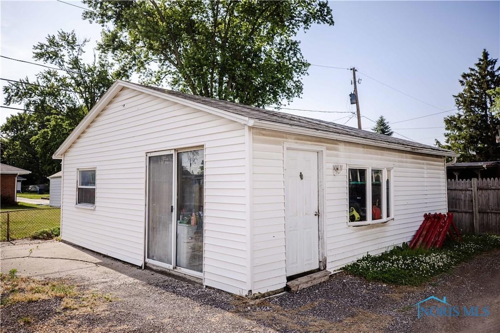 4911 Douglas Rd, Toledo, OH 43613 - photo 3