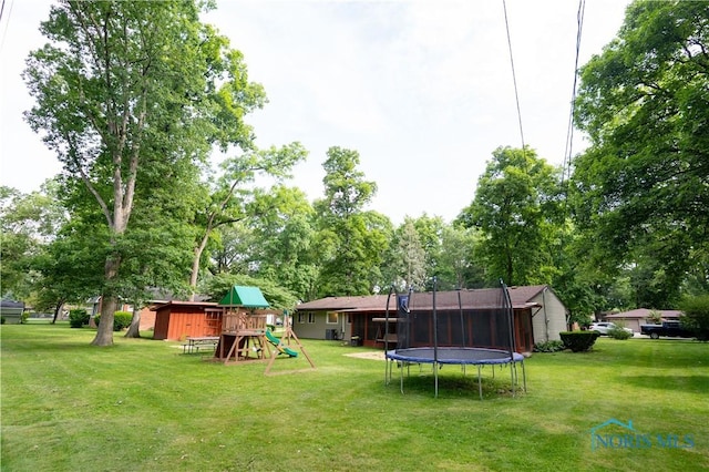 209 Huron Ave, Defiance, OH 43512 - photo 5
