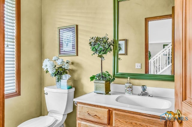 5872 Settlers Ridge Cir, Sylvania, OH 43560 - half bathroom with vanity and toilet
