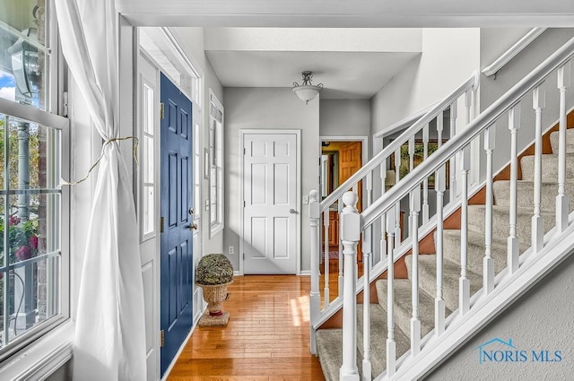 5872 Settlers Ridge Cir, Sylvania, OH 43560 - entrance foyer with hardwood / wood-style flooring and stairway