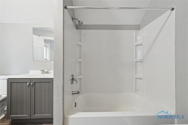 2336 Caledonia St, Toledo, OH 43605 - full bathroom featuring vanity and shower / bath combination