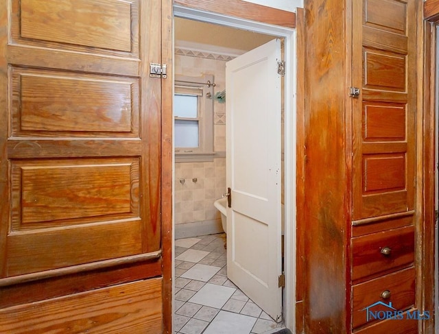433 Islington St, Toledo, OH 43610 - bathroom featuring tile patterned floors and tile walls