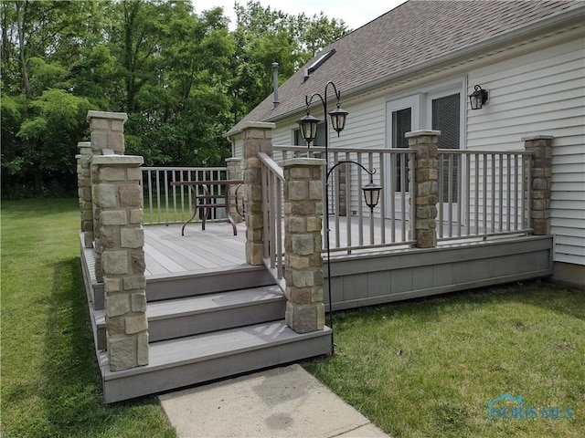 11550 County Road 26th 1, Fayette, OH 43521 - wooden terrace with a yard