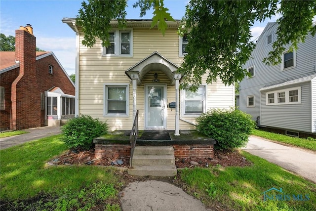 4128 Douglas Rd, Toledo, OH 43613 - view of traditional home