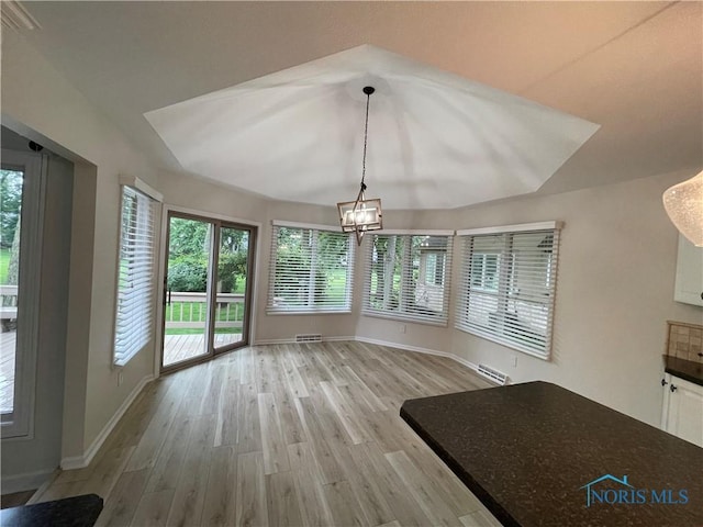 215 Stone Oak Ct, Holland, OH 43528 - photo 12