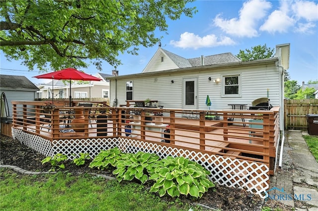 634 Cherry St, Findlay, OH 45840 - back of property featuring a deck