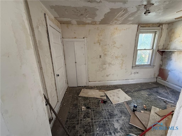 1534 Indiana Ave, Toledo, OH 43607 - unfurnished bedroom featuring baseboards