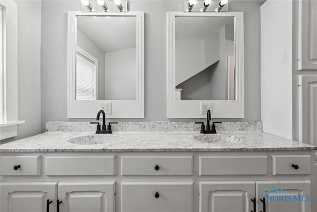 108 Western Ave, Findlay, OH 45840 - bathroom featuring double vanity
