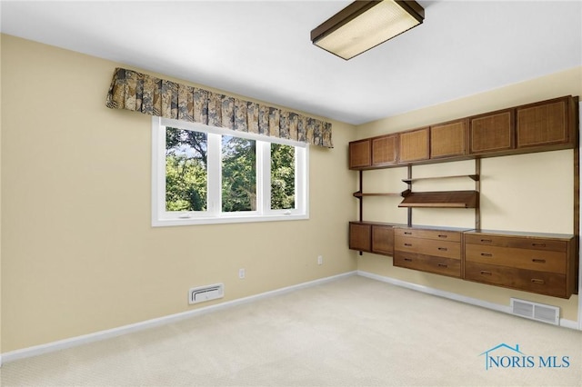 3998 W Bancroft St, Ottawa Hills, OH 43606 - unfurnished bedroom with light colored carpet