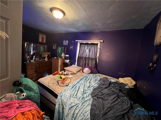 2017 Newport Ave, Toledo, OH 43613 - view of bedroom