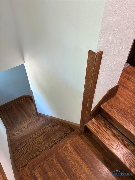 4033 Eastway St, Toledo, OH 43612 - stairs with parquet floors