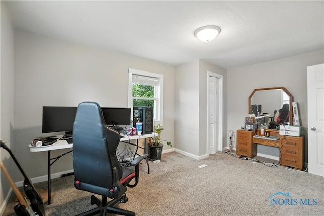 407 Washington St, Findlay, OH 45840 - carpeted home office featuring baseboards