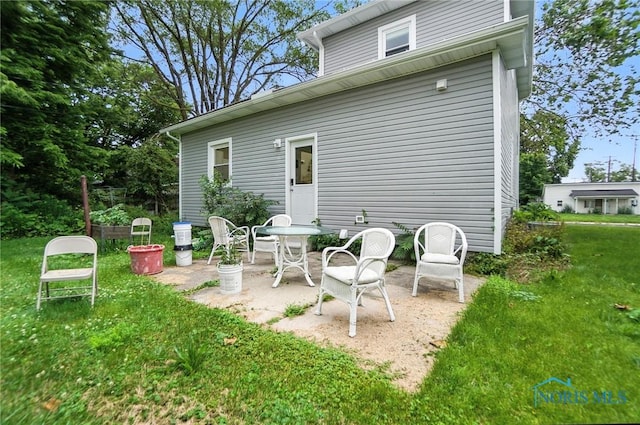 407 Washington St, Findlay, OH 45840 - view of patio / terrace