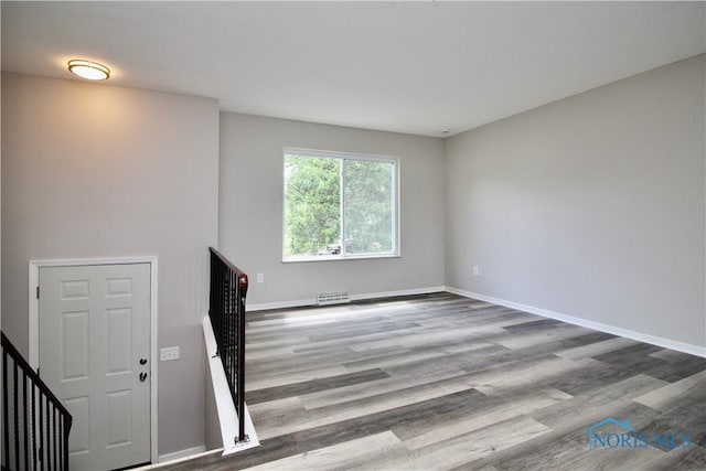6182 Old Farm Ct, Toledo, OH 43612 - unfurnished room with wood finished floors and baseboards