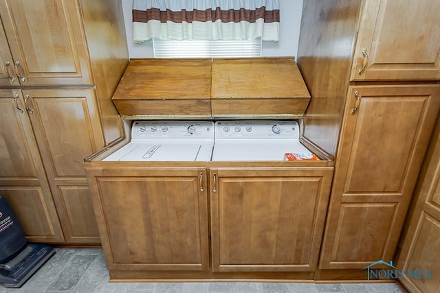 564 Southfield Dr, Maumee, OH 43537 - washroom featuring washer and dryer and cabinet space