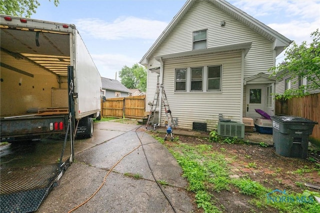 1930 Berkshire Pl, Toledo, OH 43613 - back of house featuring a patio