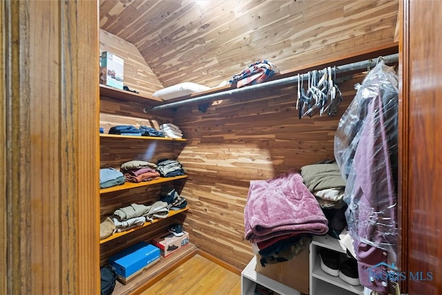 1930 Berkshire Pl, Toledo, OH 43613 - spacious closet featuring lofted ceiling and wood finished floors
