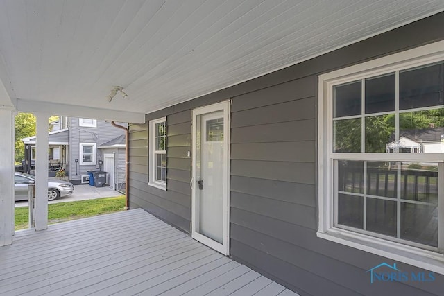 2242 Vaness Dr, Toledo, OH 43615 - view of wooden terrace