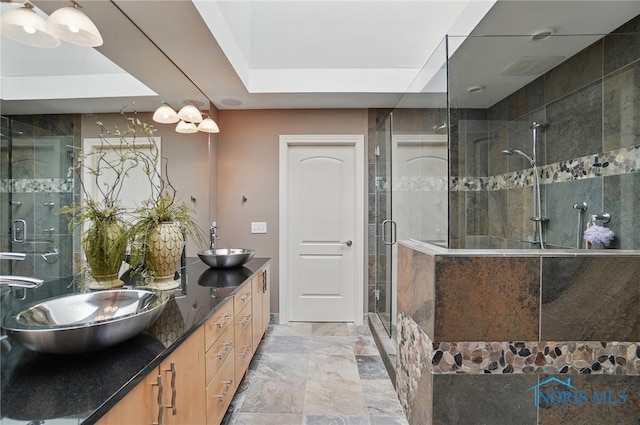 3862 Ravine Hollow Ct, Maumee, OH 43537 - full bath with double vanity and a stall shower