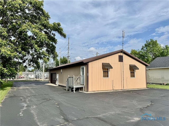 220 Rolland St, Bryan, OH 43506 - view of outbuilding