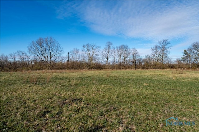 494 Delaware Dr, Perrysburg, OH 43551