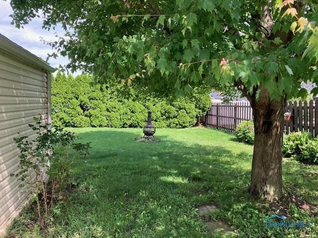 4614 290th St, Toledo, OH 43611 - view of yard