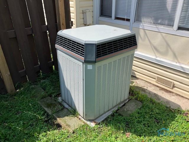 4614 290th St, Toledo, OH 43611 - exterior view of a cooling unit