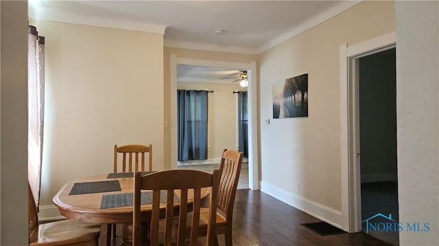 4024 Commonwealth Ave, Toledo, OH 43612 - dining space featuring dark wood-type flooring and a ceiling fan