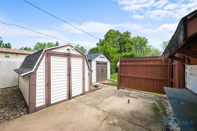 2521 Shallowford Dr, Toledo, OH 43611 - view of shed