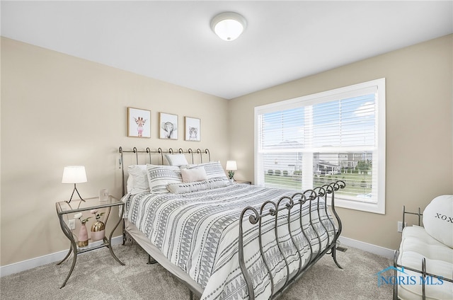 5352 Brint Crossing Blvd, Sylvania, OH 43560 - carpeted bedroom featuring baseboards