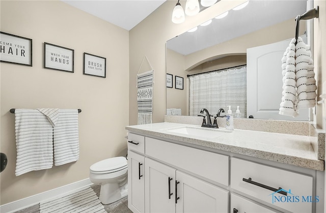 5352 Brint Crossing Blvd, Sylvania, OH 43560 - bathroom featuring toilet and vanity