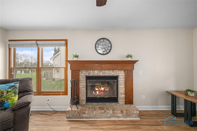 1528 Indian Creek Dr, Perrysburg, OH 43551 - living area featuring wood finished floors and a fireplace