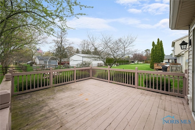 1528 Indian Creek Dr, Perrysburg, OH 43551 - wooden deck featuring a residential view